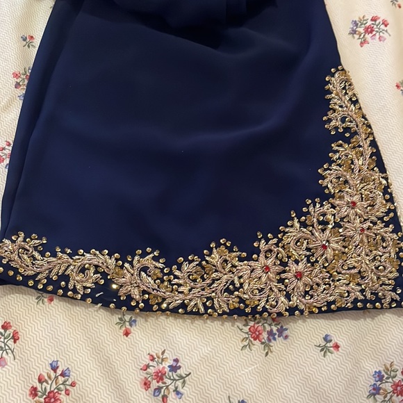 Crop top with bootcut pants indian wear - Picture 10 of 10